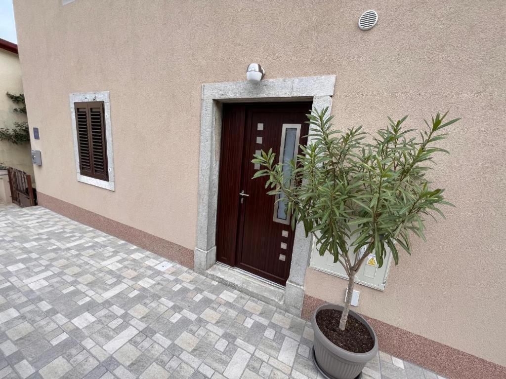 Studio Apartment Above Promenade W Terrace & Parking Rabac Εξωτερικό φωτογραφία