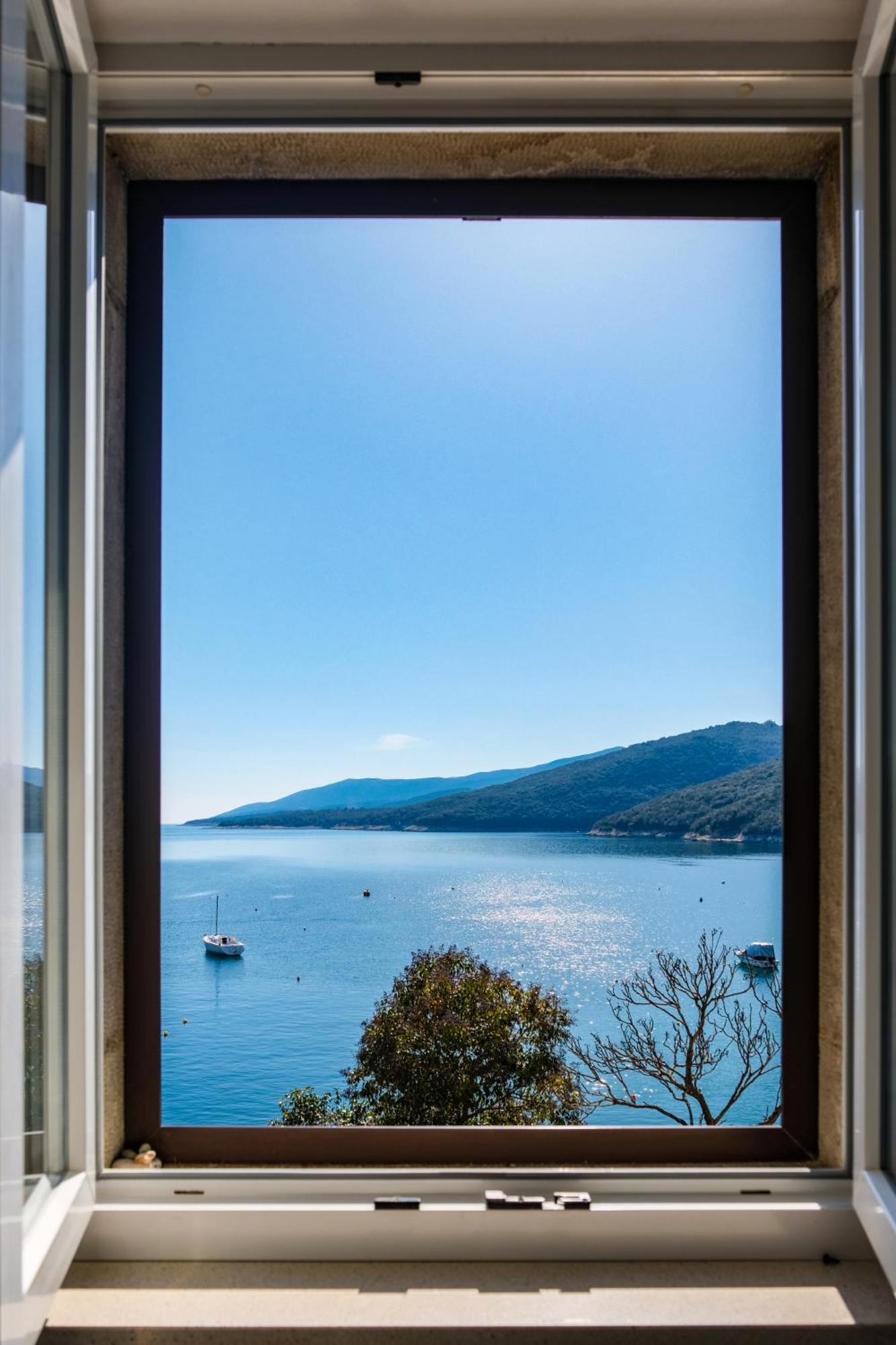 Studio Apartment Above Promenade W Terrace & Parking Rabac Εξωτερικό φωτογραφία